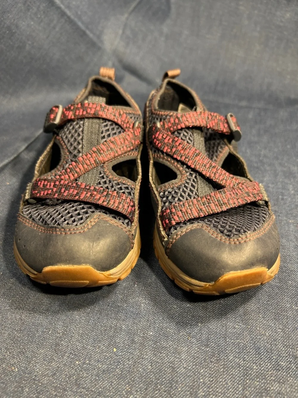 Chaco adjustable slip on shoes